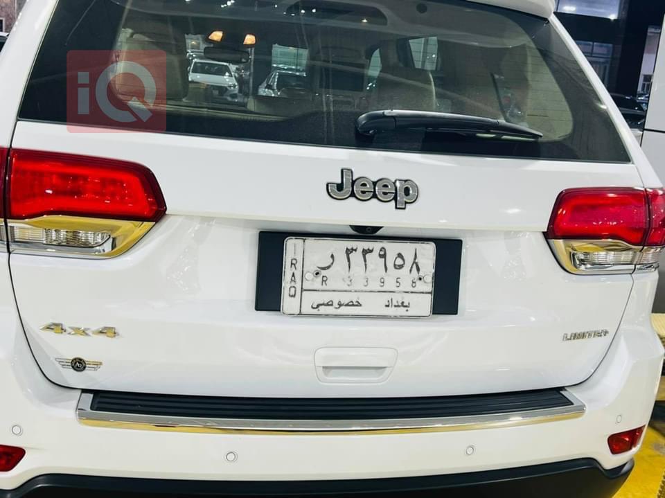 جیپ گراند شیرۆکی
